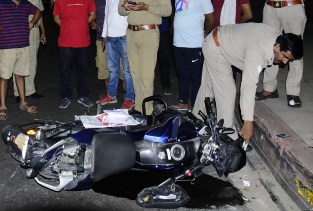 Bike riders injured during stunts in Gomati Nagar in Lucknow.