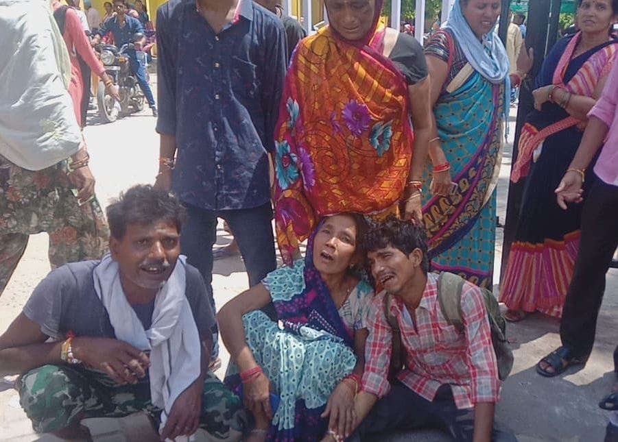 Body of tent worker found in canal, uproar in hospital