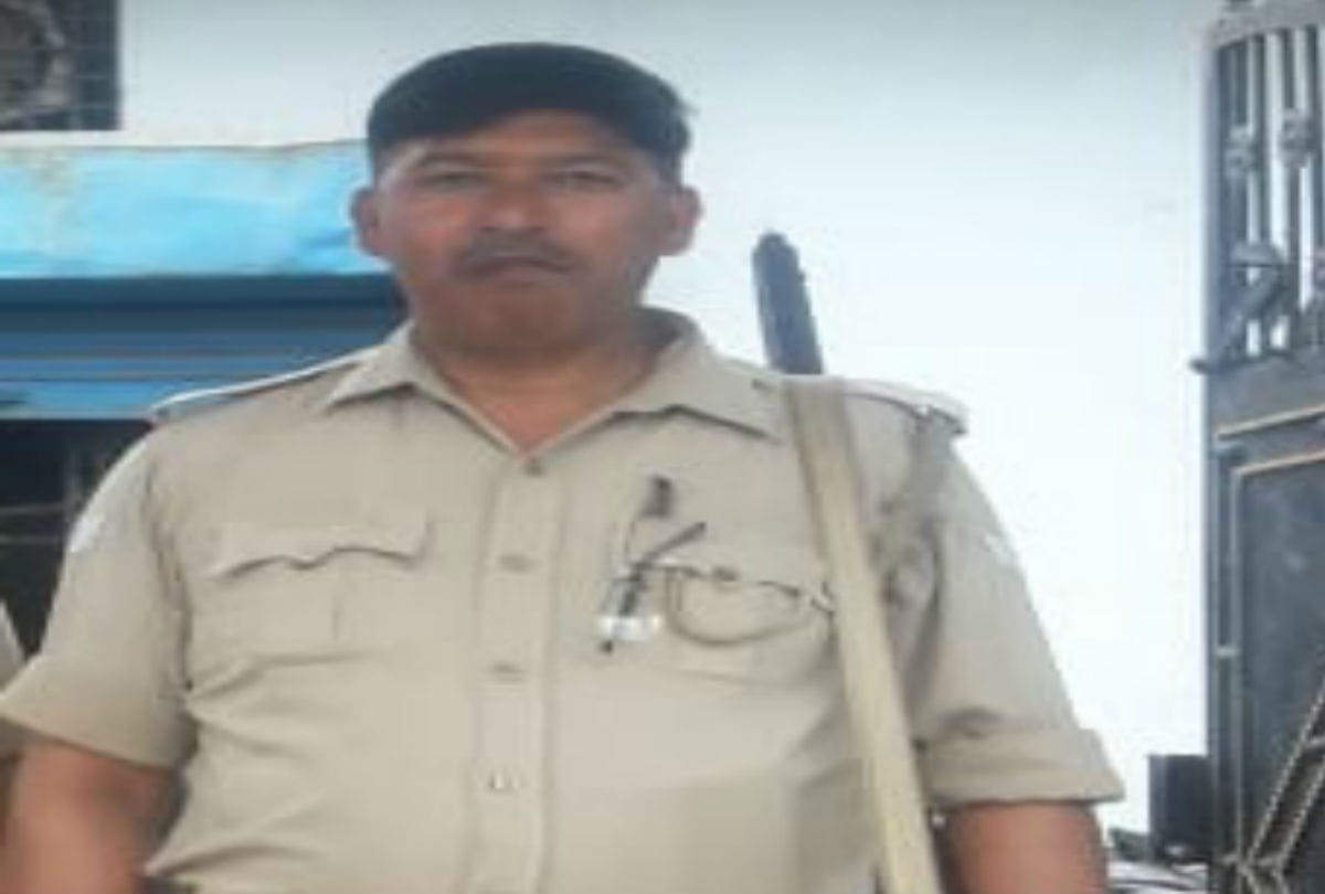 etah's up police constable died due to electric shocks in police station