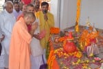 सूरजकुण्ड में विभिन्न योजनाओं का शिलान्यास व लोकार्पण के अवसर पर सूरजकुण्ड सरोवर स्थित मंदिर मे