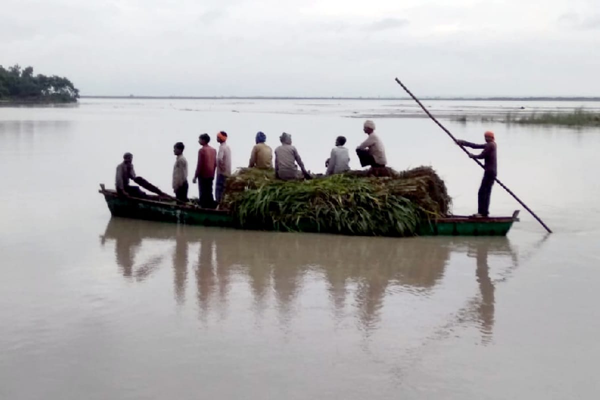 several rivers on flood in bijnor district due to water increase, many village on high alert