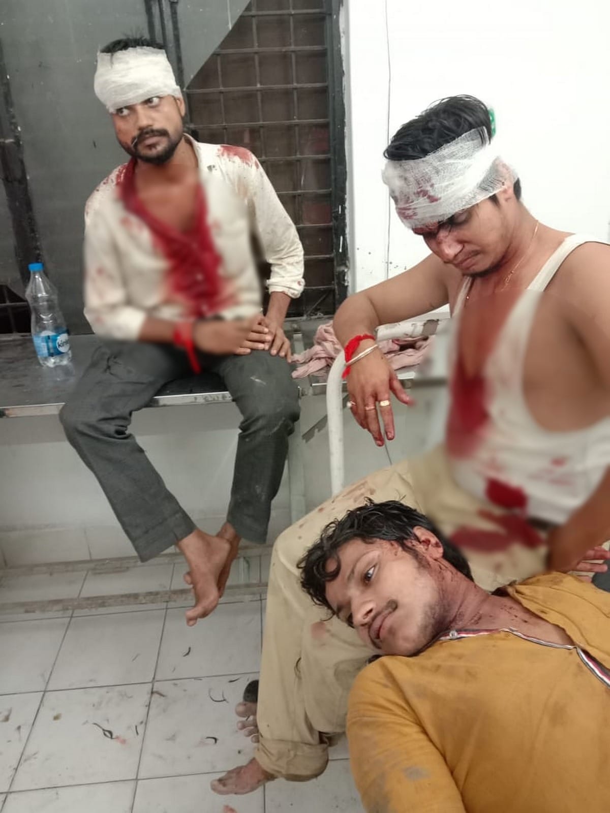 people attack on five sweet businessman brother injured in mughalsarai chanauli