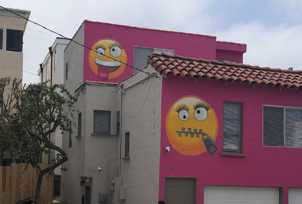 Woman painted house with emoji but it creates controversy in neighborhood