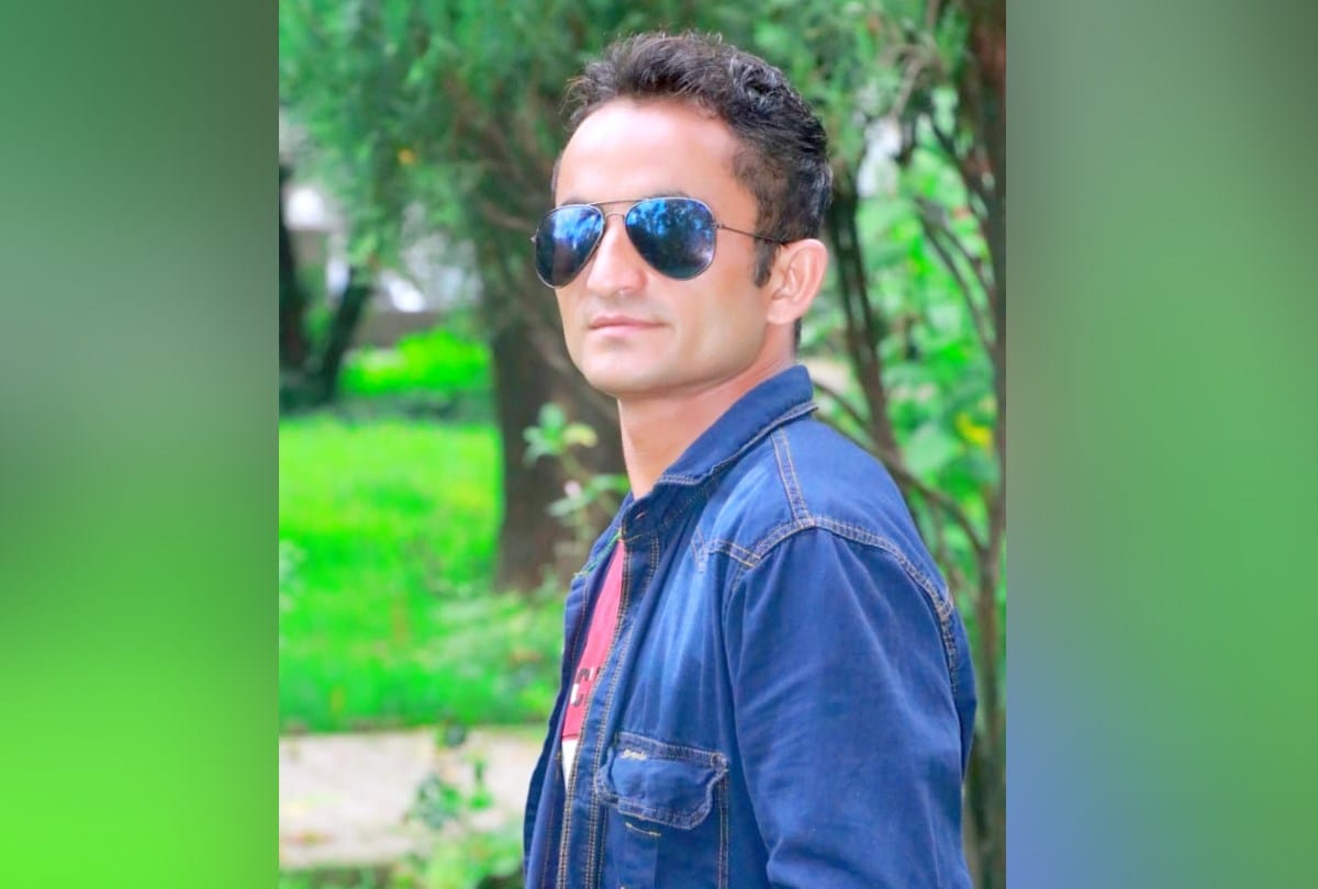 Himachali Folk Singer Ajay Chauhan Nati Sirmour Waliye Song on YouTube
