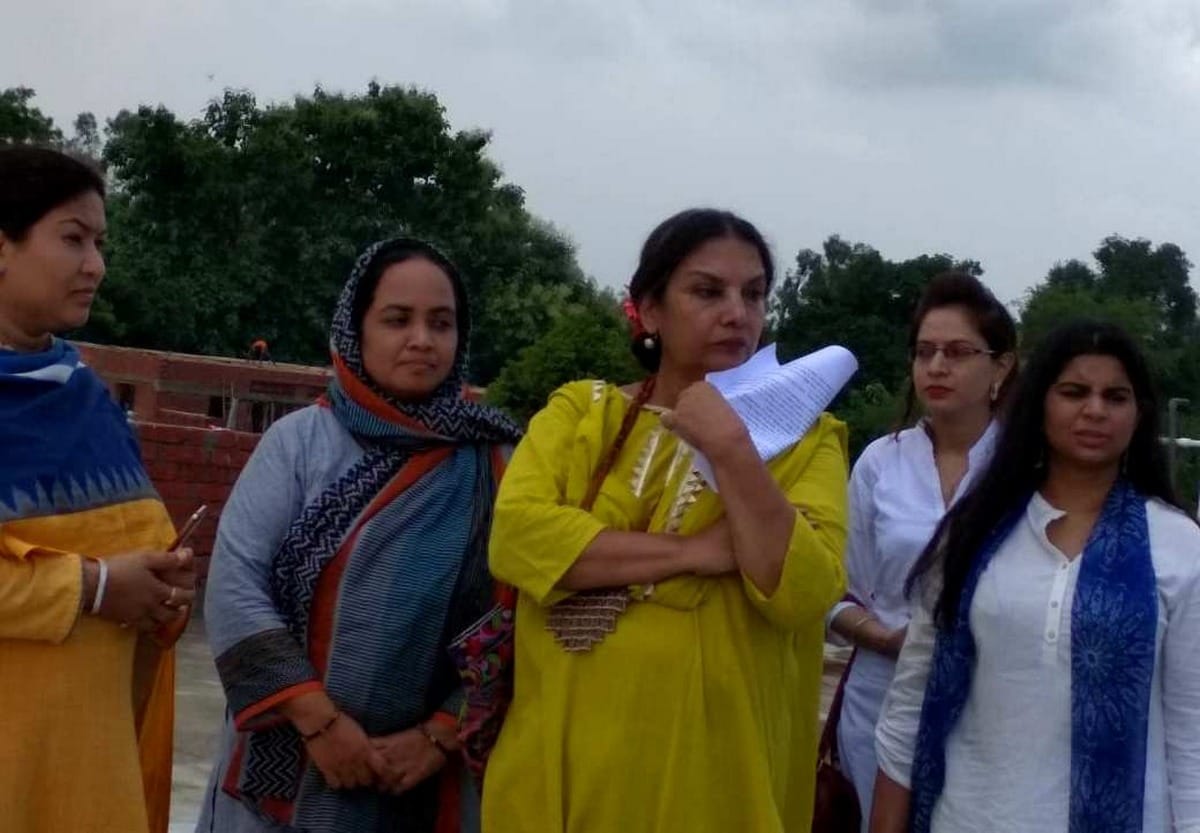 Shabana Azmi Injured In A Car Accident Javed Akhtar is safe for this reason