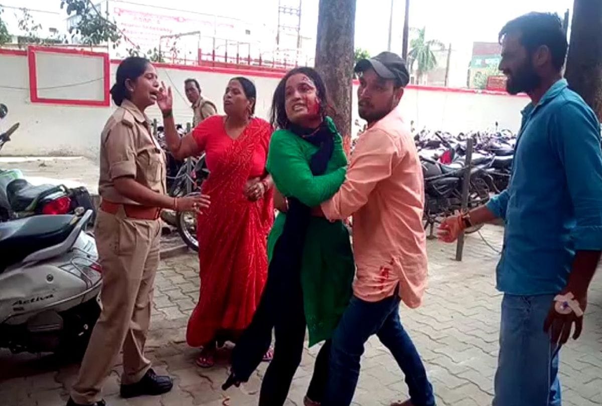 two sisters creates ruckus at police station mainpuri