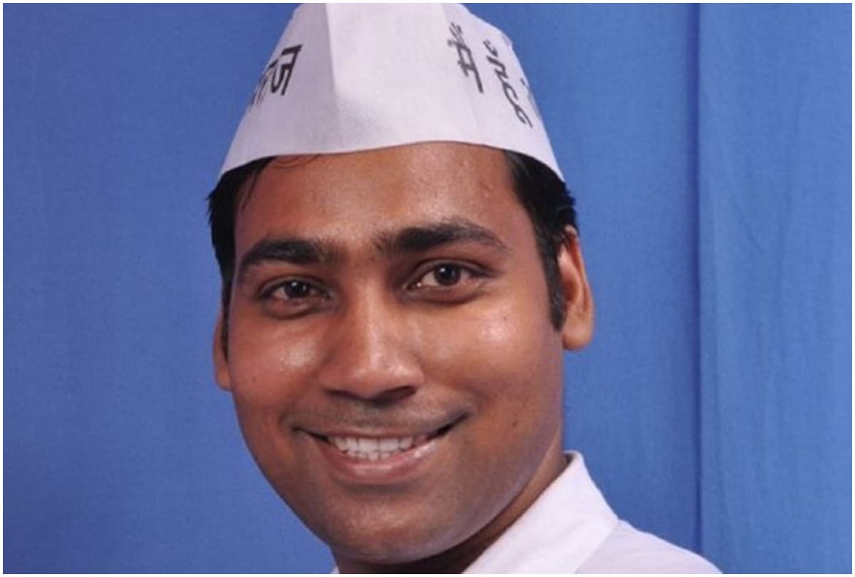MLA got seven days jail for push women, Delhi