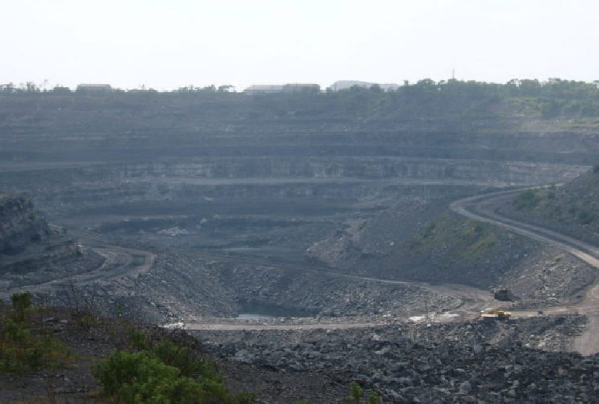 9 dead in blast at a limestone mine in Kadapa district of Andhra Pradesh