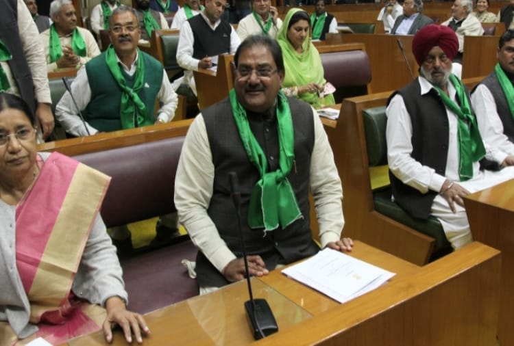 First Time Resignation of 17 MLAs Accepted In Haryana