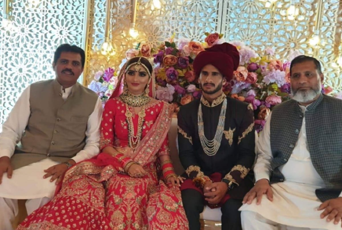 Pakistan pacer hassan ali married with indian girl Shamia Arzoo