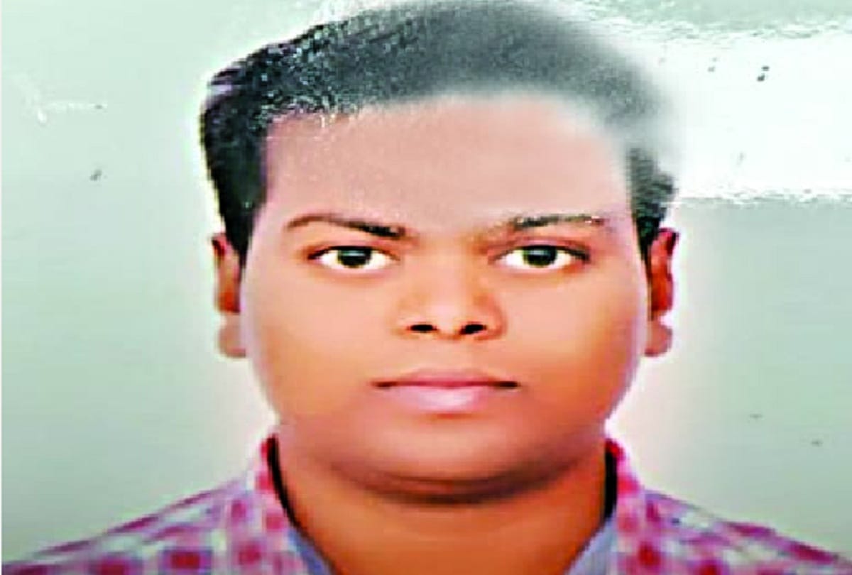 Software engineer killed himself by hanging in delhi