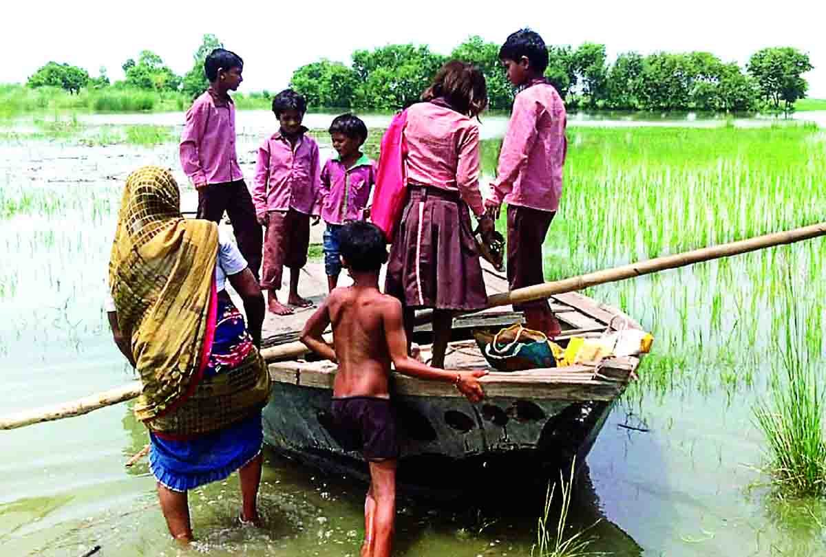 ganga river cross danger point in farrukhabad