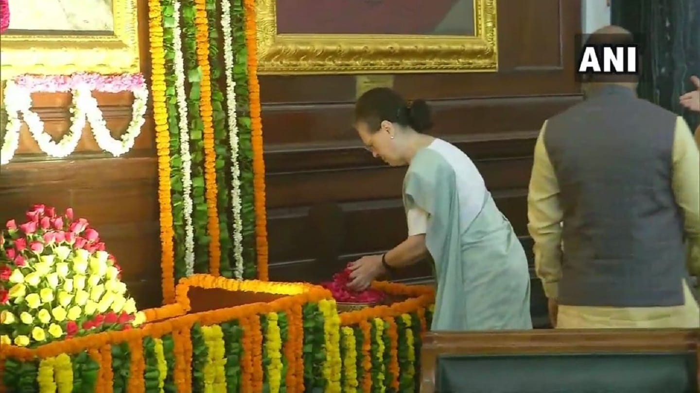 Tribute paid to Rajiv Gandhi in Lok Sabha on his 75th birth anniversary
