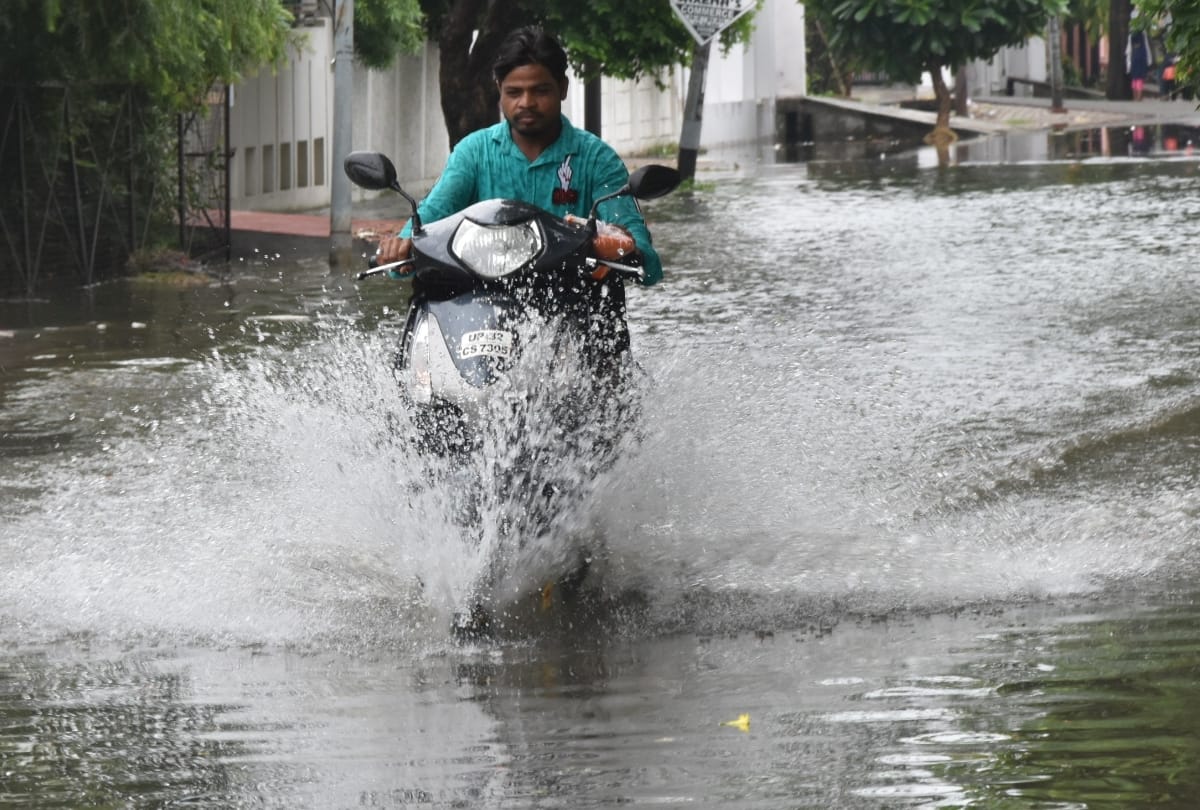 alert of heavy rain in uttar pradesh