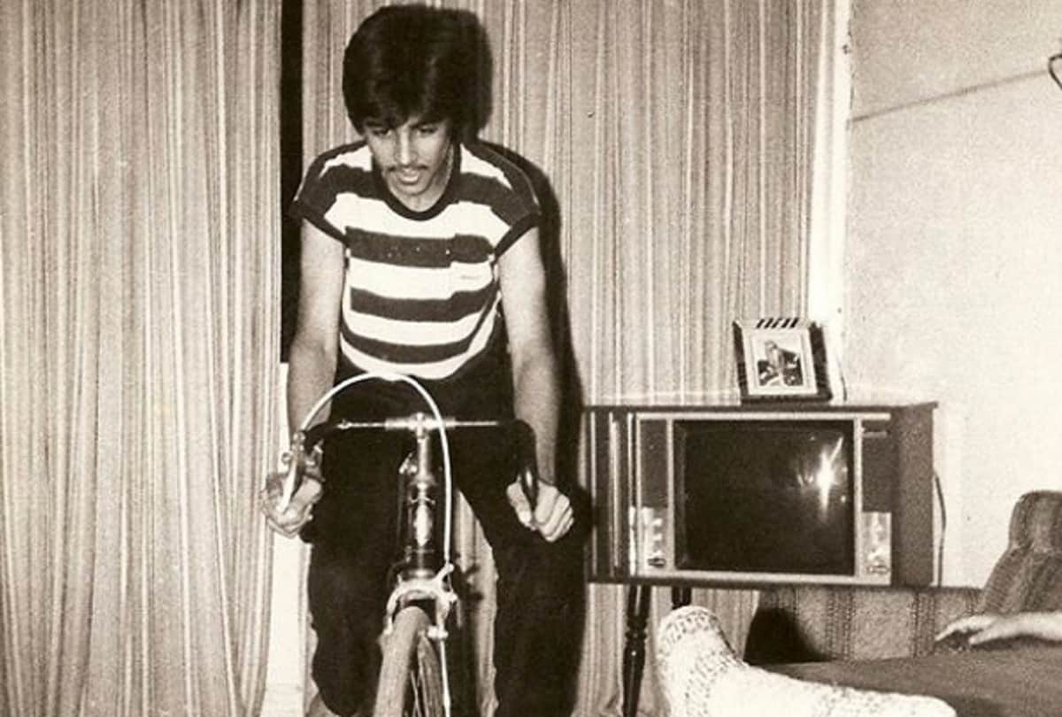 Taapsee Pannu shared childhood picture Vicky Kaushal Anurag Kashyap making fun on it