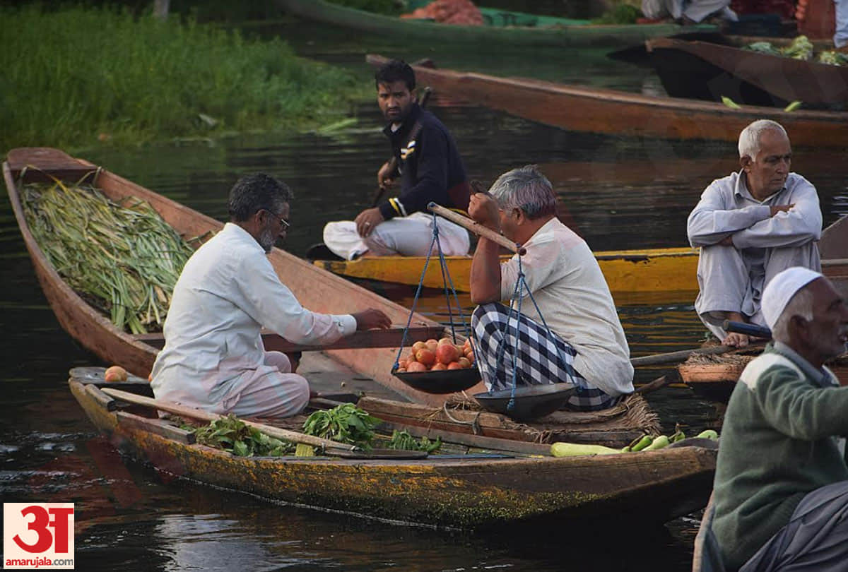 kashmir latest photos of dal lake after article 370 revoked, latest visuals of jammu kashmir