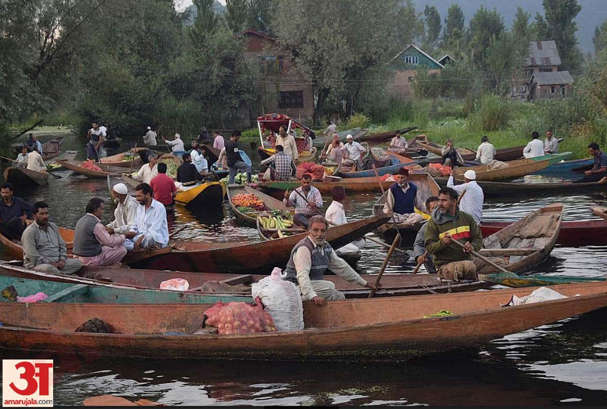 kashmir latest photos of dal lake after article 370 revoked, latest visuals of jammu kashmir