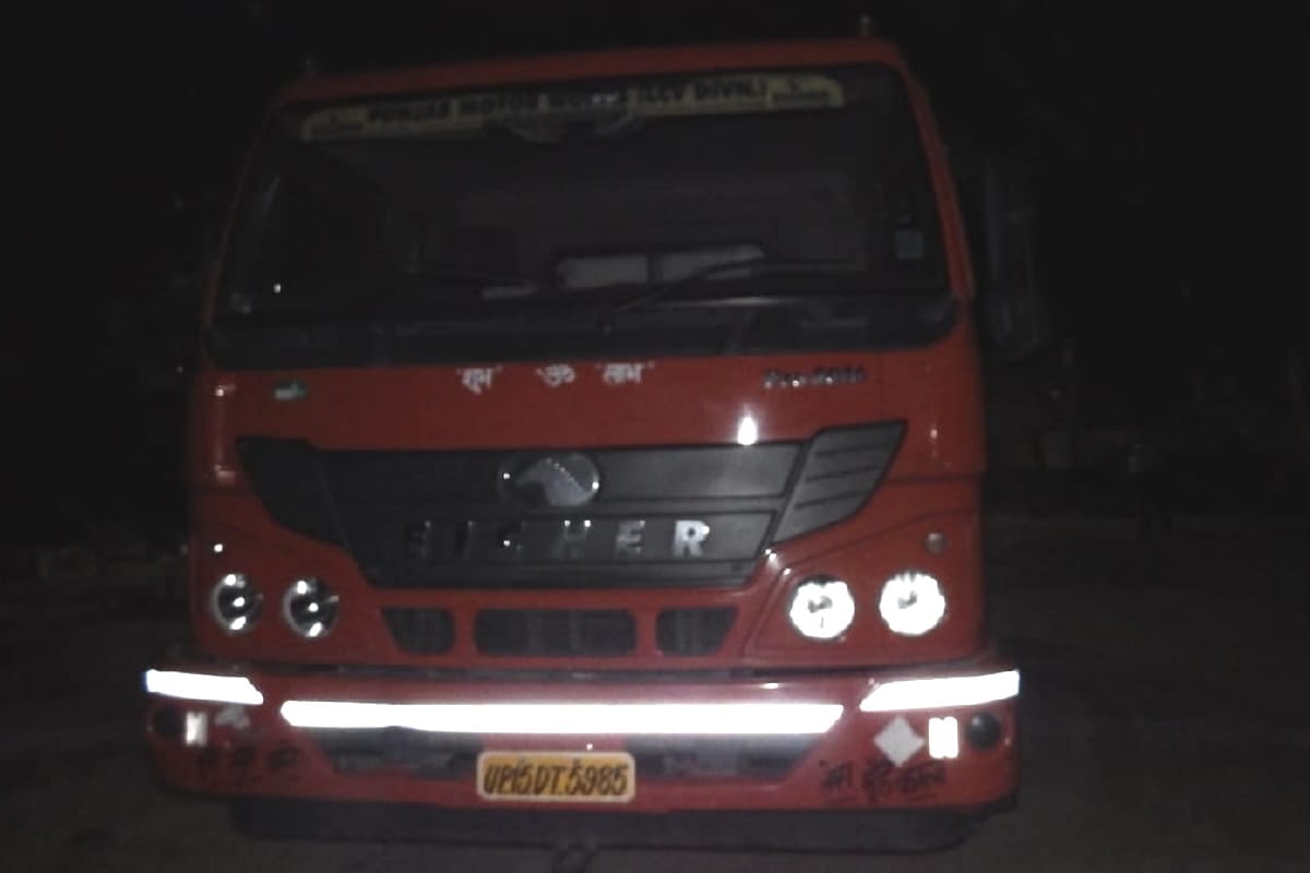 Meerut: Fake petrol-diesel vehicles are being Cease cause of fake petrol and diesel