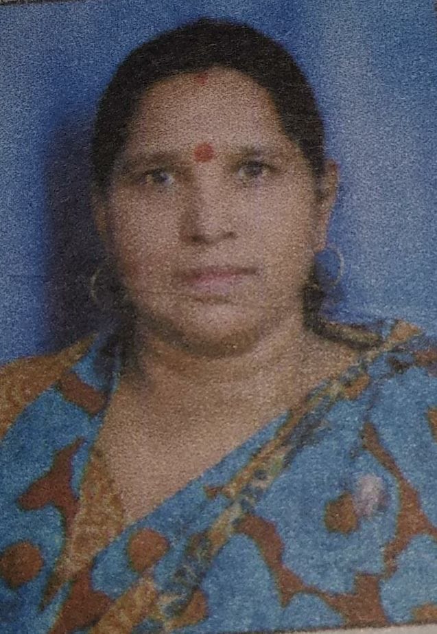 loot shiv sena pradesh pramukh's wife