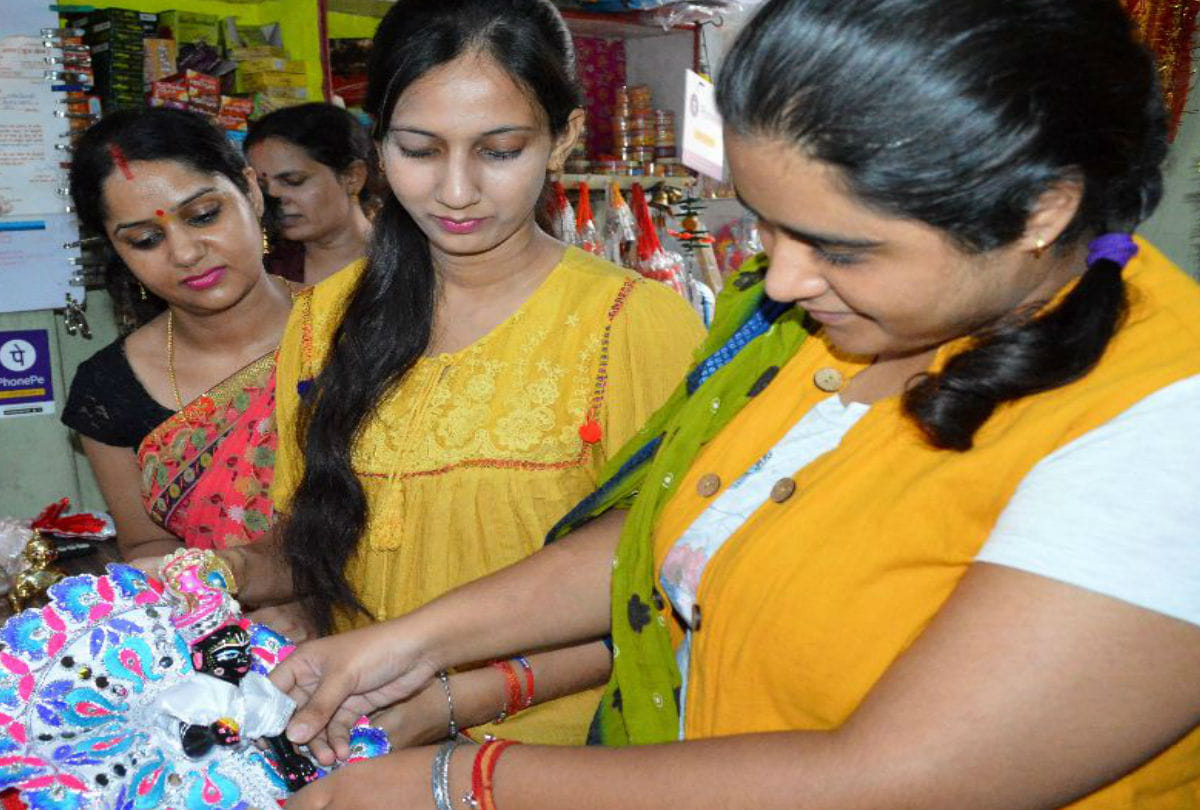 Market Ready for shri krishna janmashtami Agra