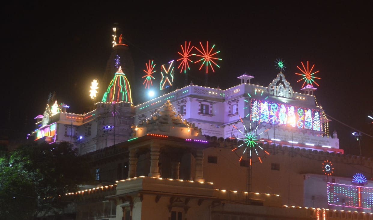 shri krishna lila ka manchan