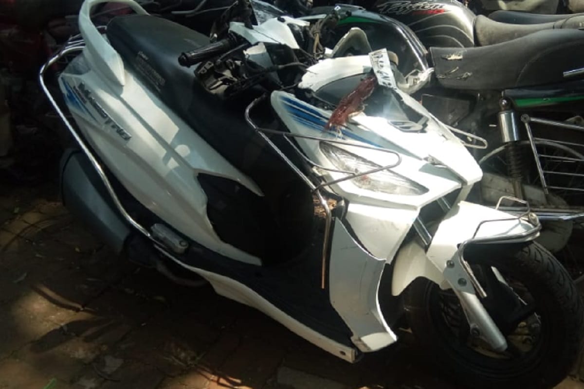 A woman dies and one injured in road accident at Meerut city