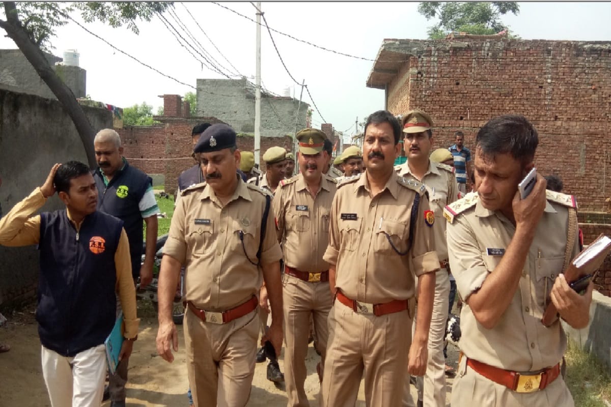 Husband murdered of wife in misdoubt of having an illegal relationship at Meerut