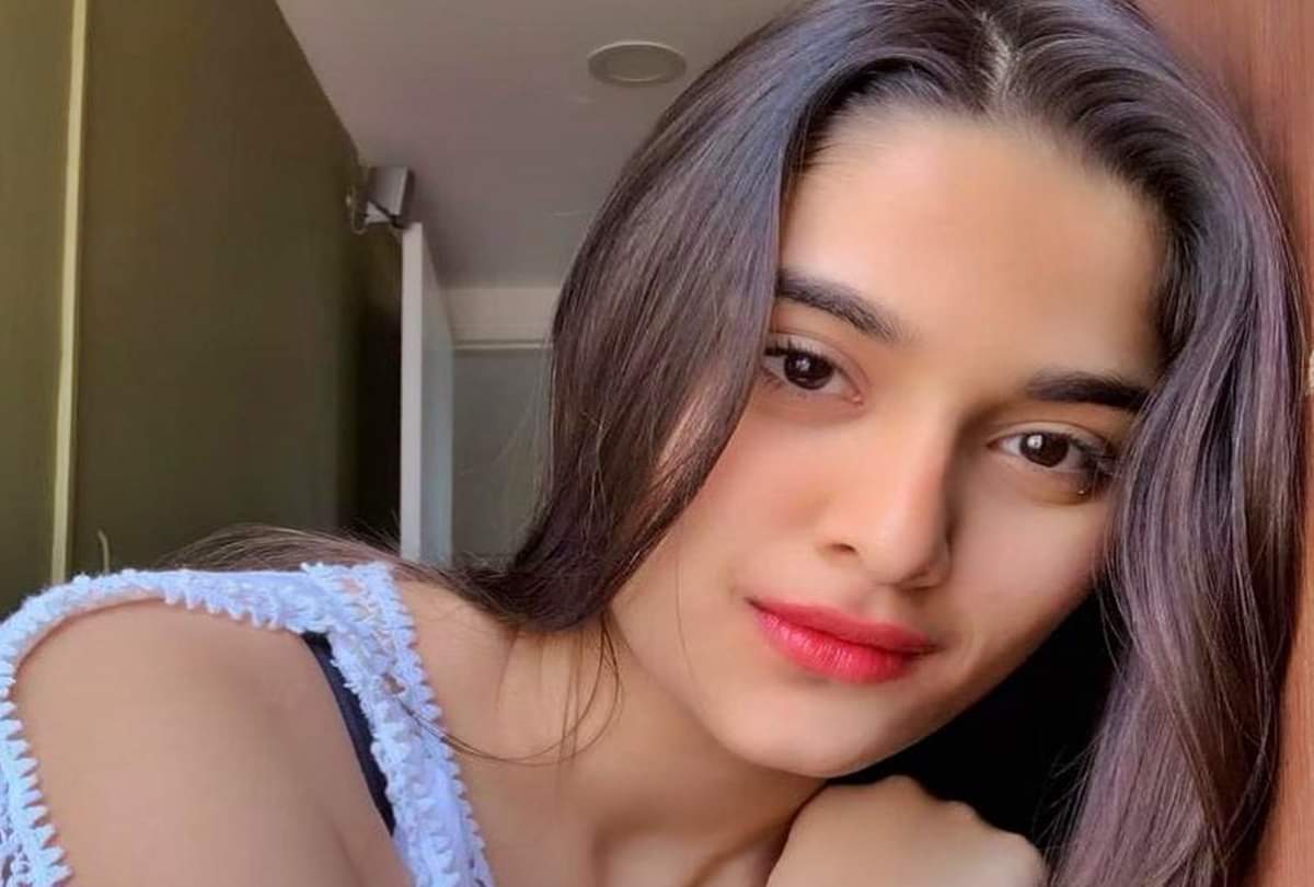 salman Khan Sonakshi Sinha Starrer Dabangg 3 Actress saiee manjrekar photos are viral