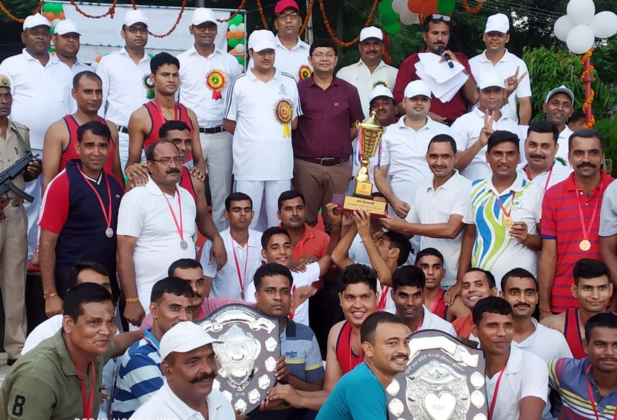 Aligarh become champion in Basketball, Meerut in Volleyball