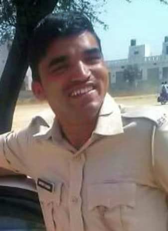 home gaurd shot dead