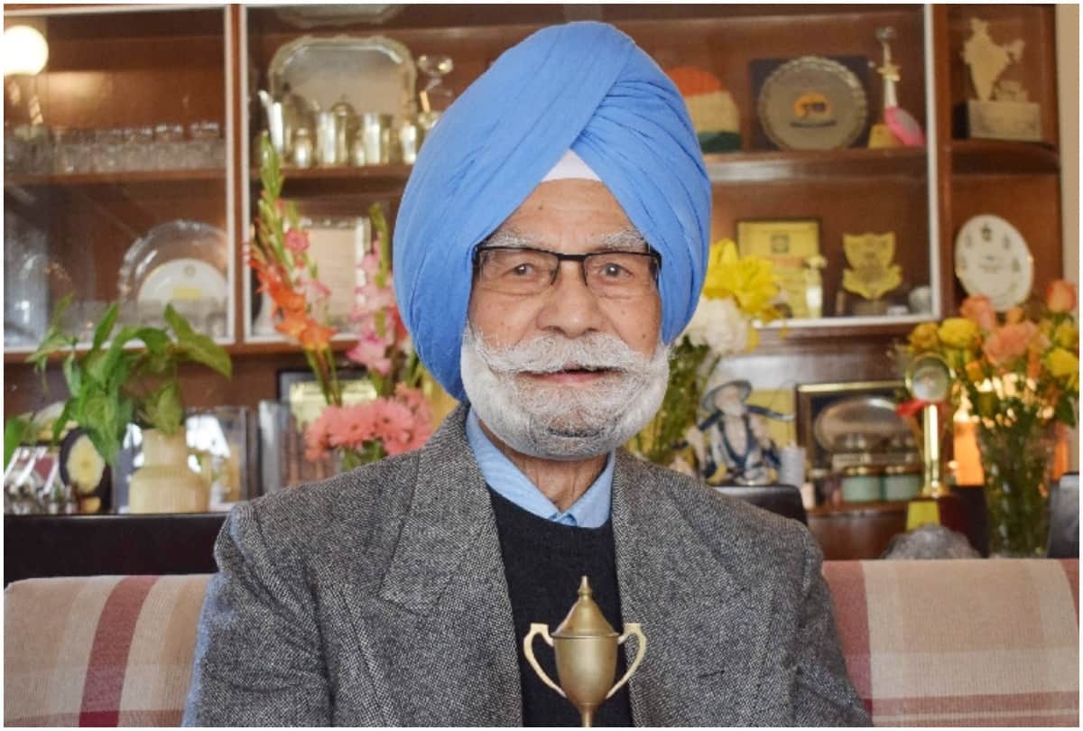 Read untold story of Hockey legend and triple Olympic gold medallist Balbir Singh Sr