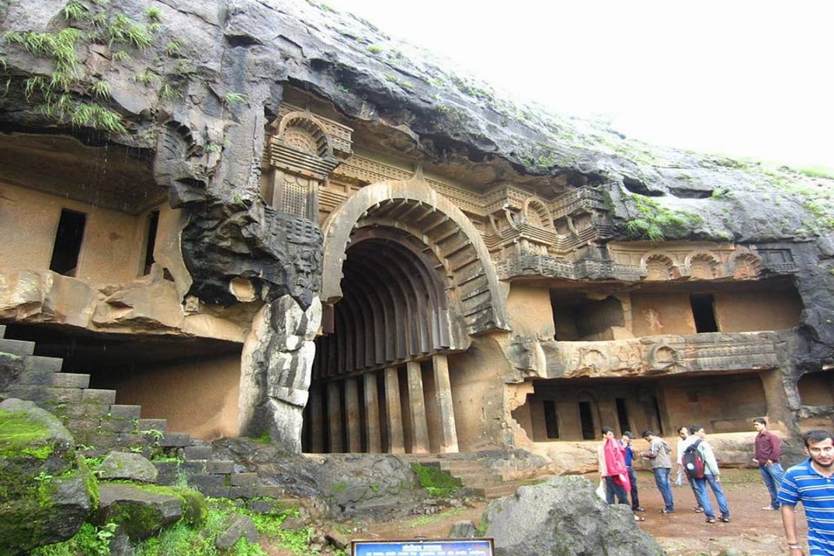 plan a trip to learn history of buddha in bhaja caves pune