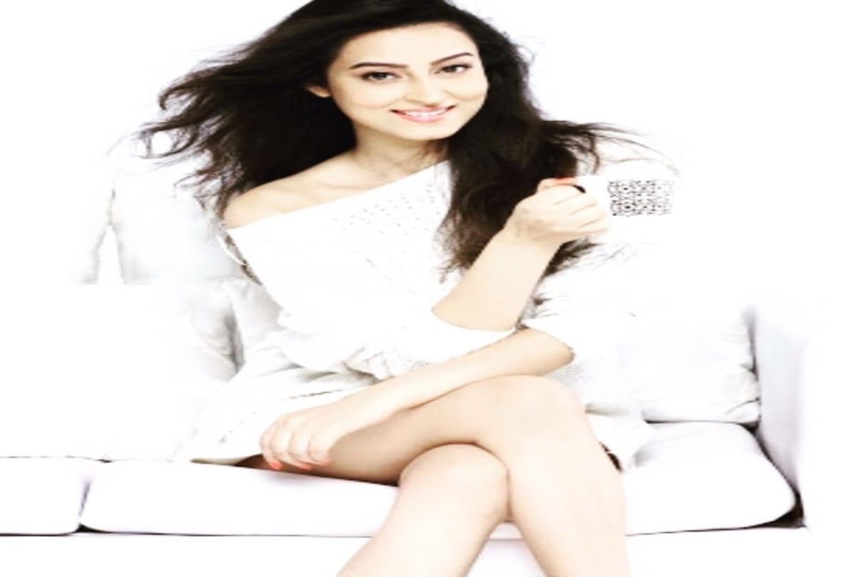 himachal actress Chandni Sharma's debut film selected for Oscar screening