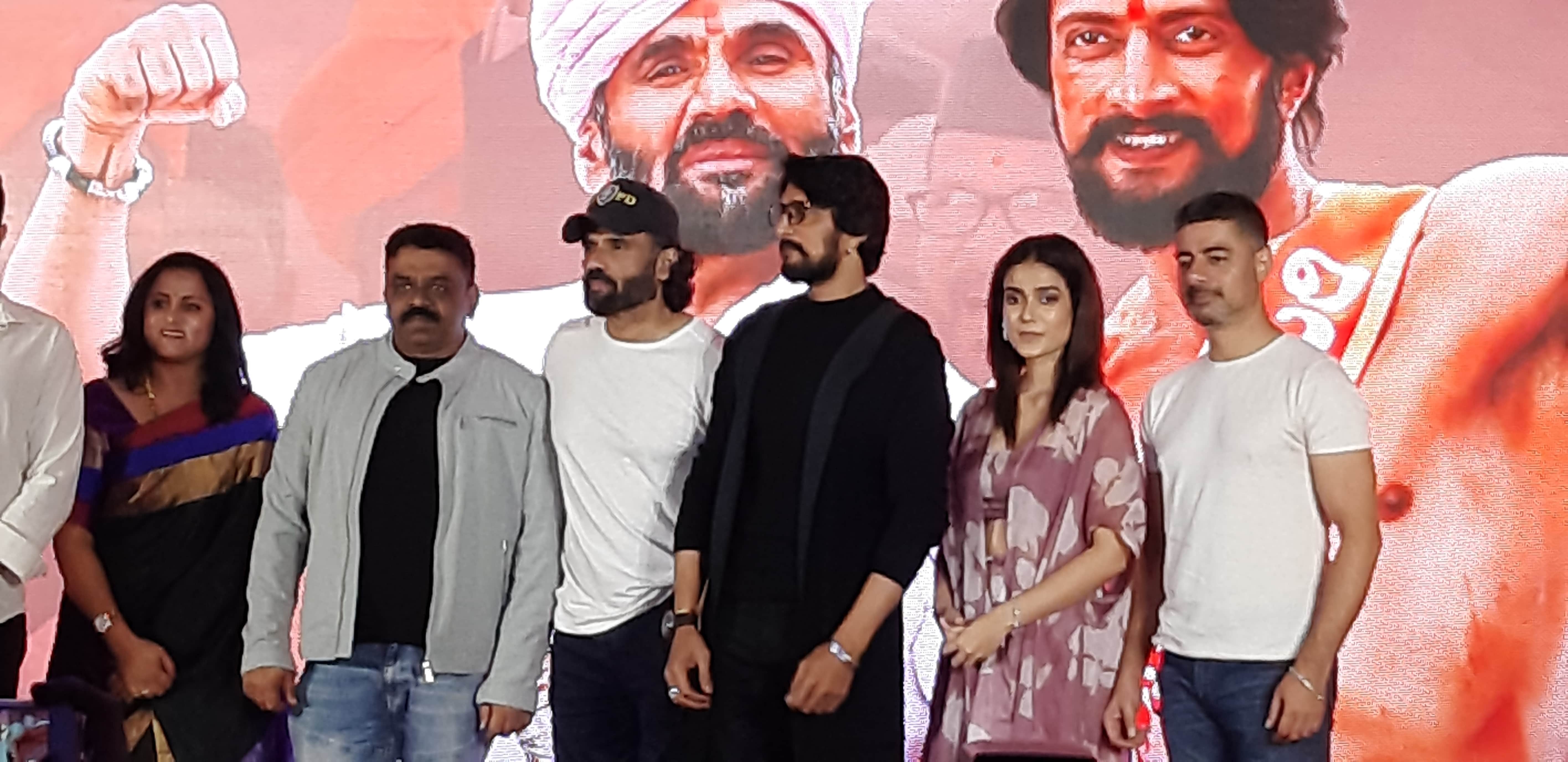 Suniel Shetty reveals why he working with South film Pehlwan actor Kichcha Sudeepa