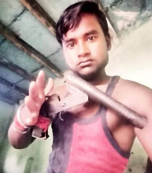 post pics with weapons in social media, arrest