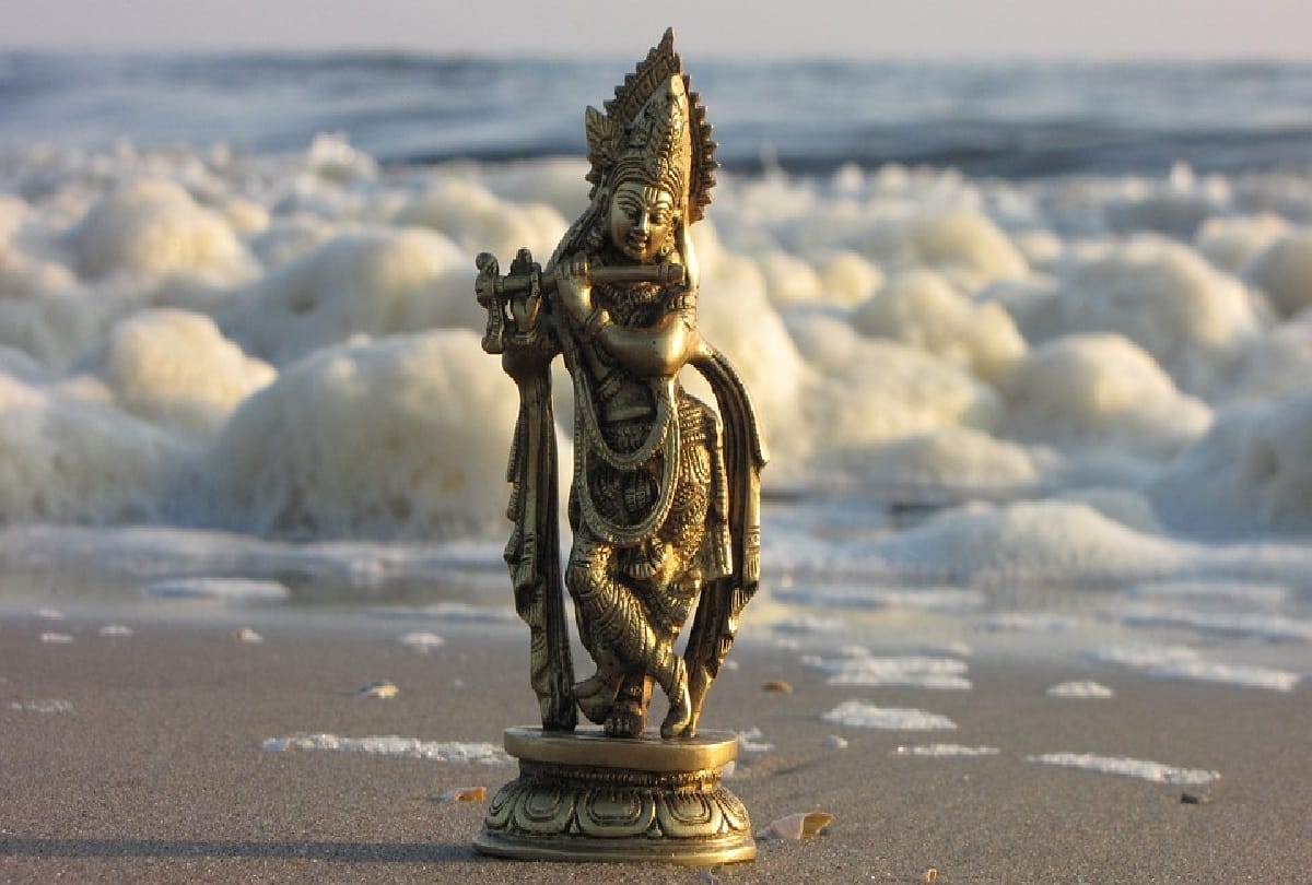 krishna broke his flute radha krishna death mystery