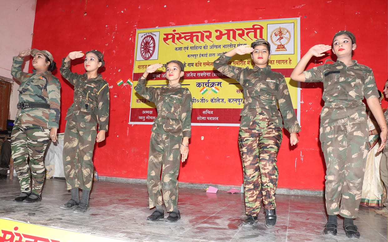 Tributes paid to martyrs through patriotic works