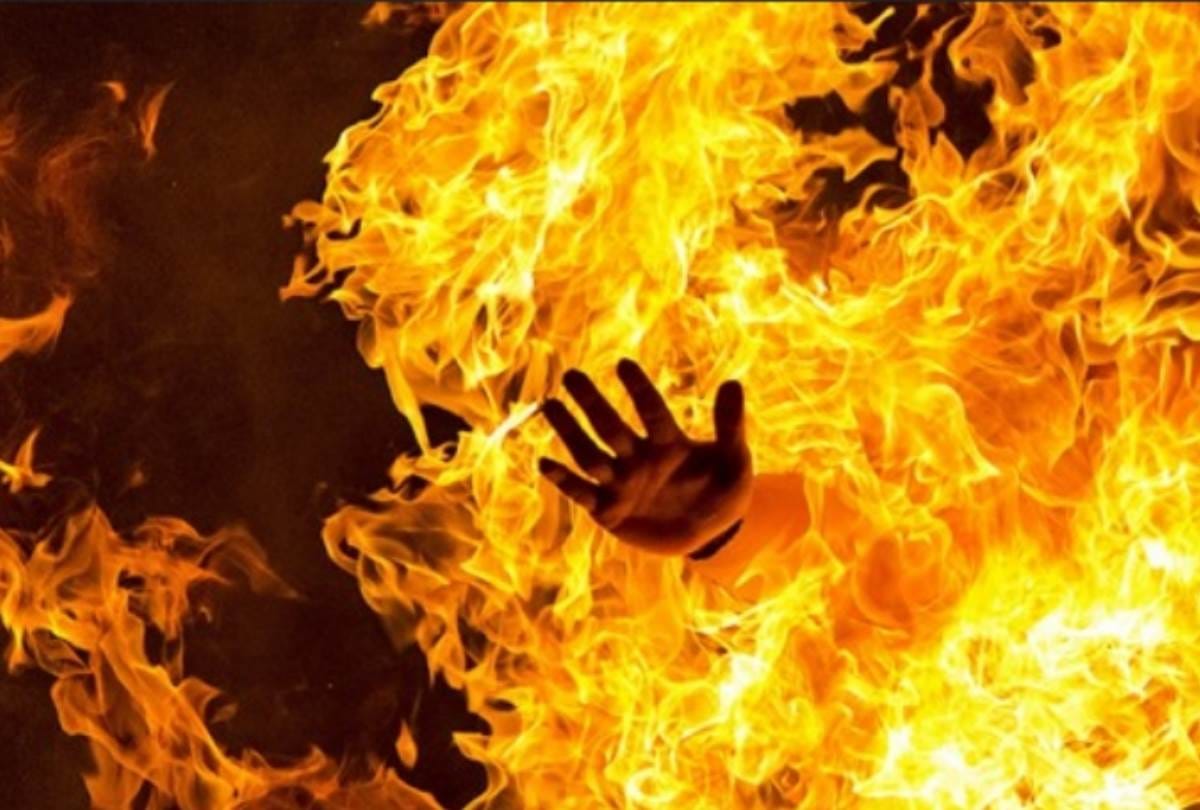 In one-sided love, the girl was burnt alive the day before her engagement