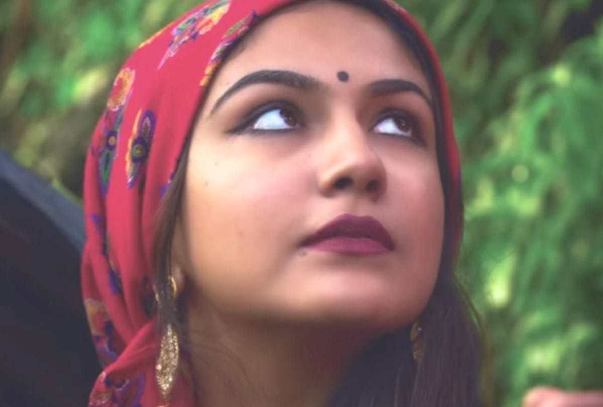 kavita pundir acting in pahari song Yaariyan