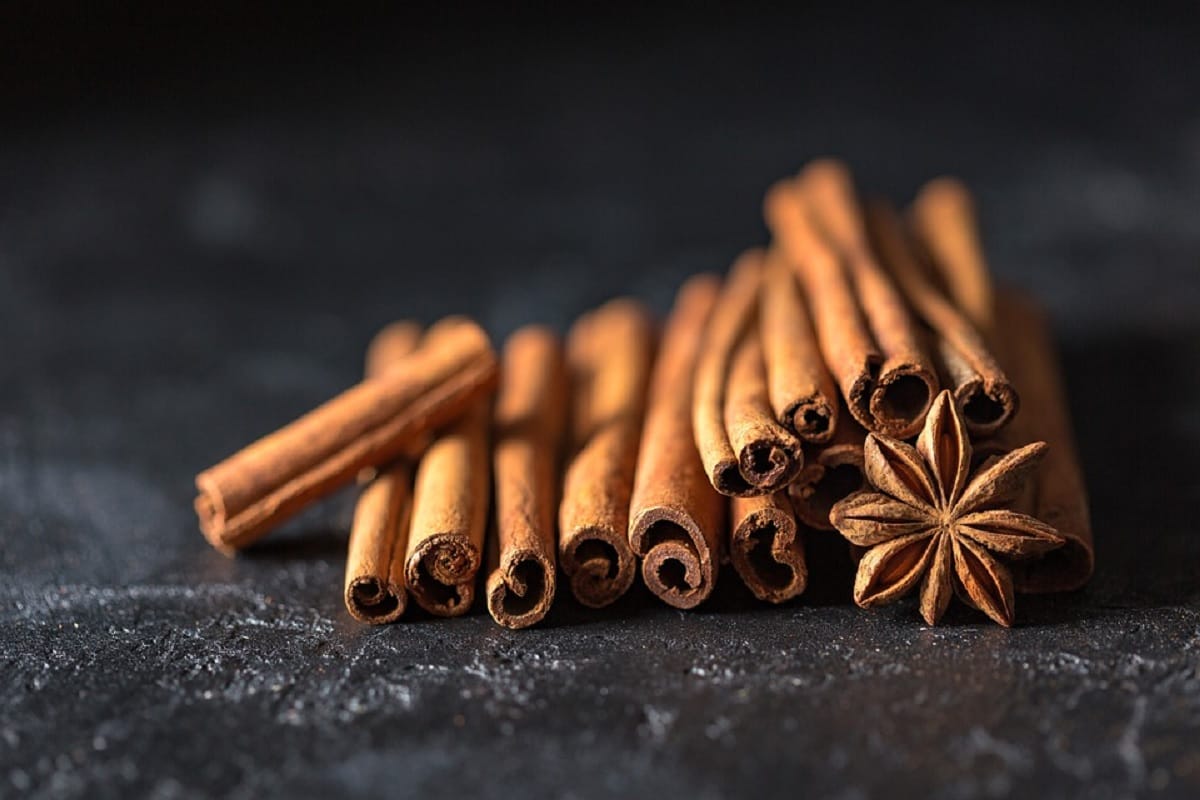 cinnamon is effective remedy for migraine and headache