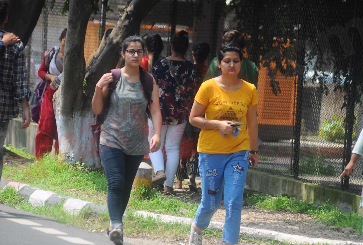 kashmir latest photos after article 370 revoked, latest visuals of kashmir