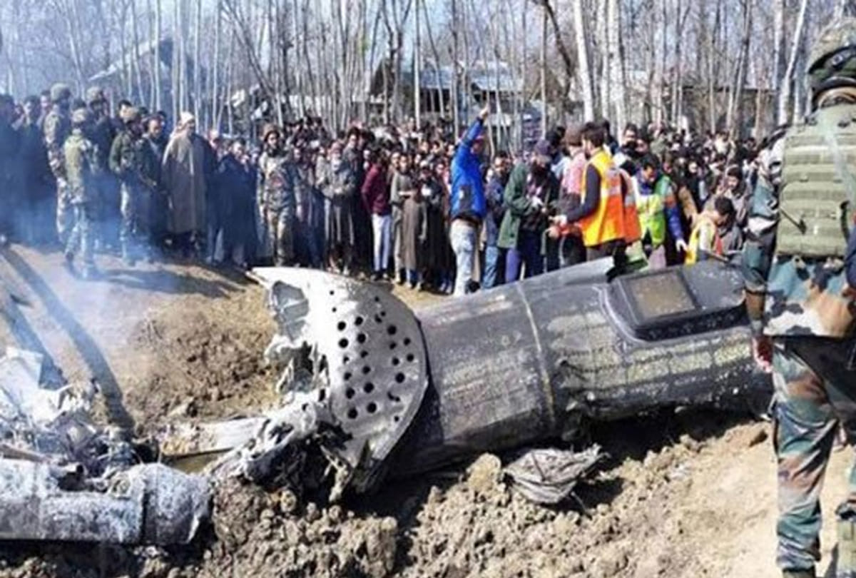 Five IAF Officers found guilty in Feb 27 Srinagar chopper crash, Indian Air Force Mi-17 chopper