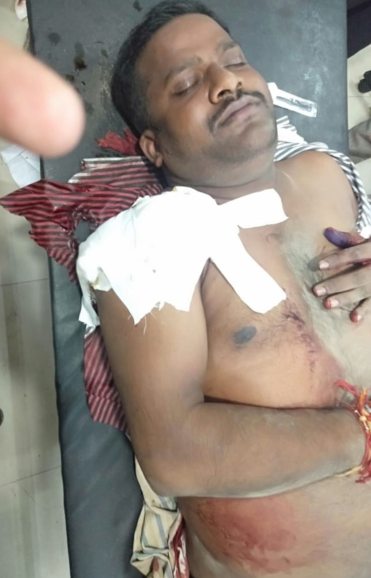 crime in mainpuri, loot