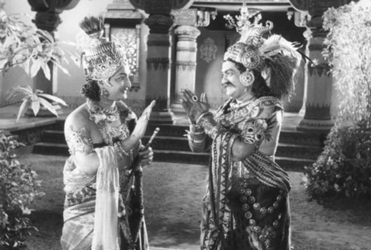 janmashtami special nandamuri taraka rama rao play krishna role for 17 times in films