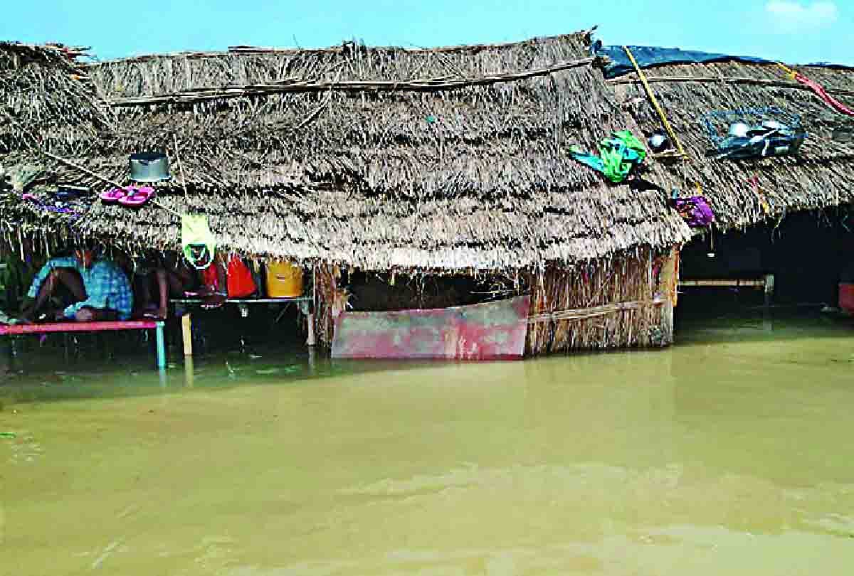 Yamuna Betwa Ganga Chambal river above danger mark in up