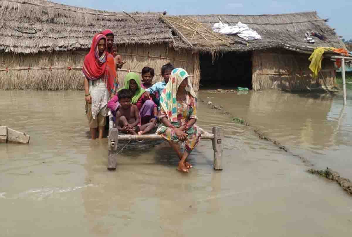 Yamuna Betwa Ganga Chambal river above danger mark in up