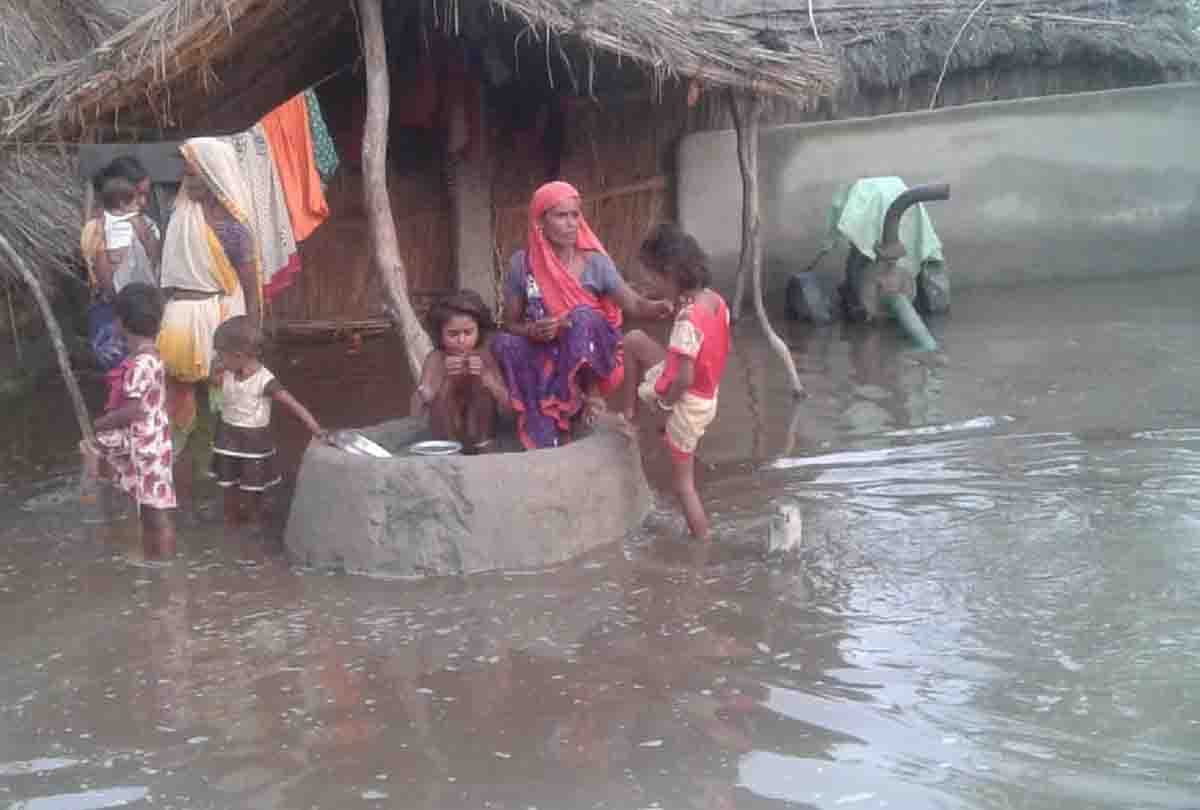 Yamuna Betwa Ganga Chambal river above danger mark in up