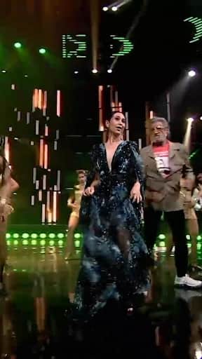 Karisma Kapoor and Shakti Kapoor danced in Dance India Dance Season 7