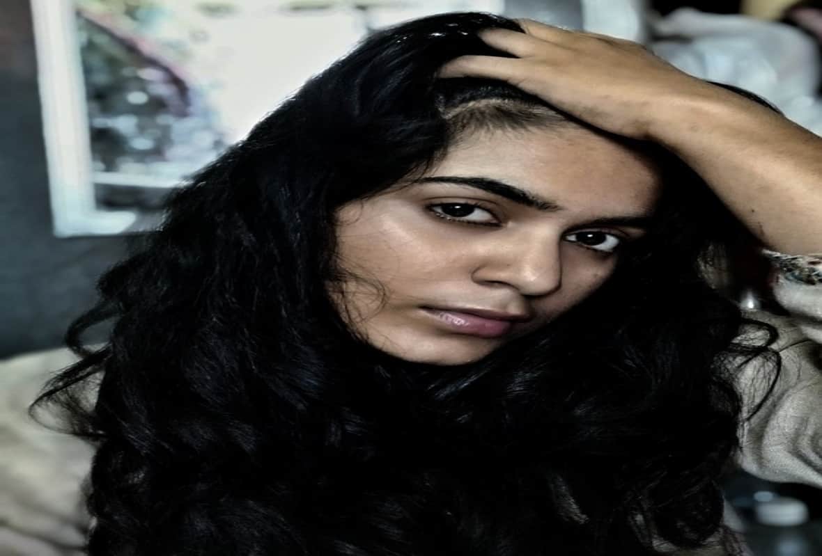 use vitamin e in 5 ways to get glowing skin and clean under eye