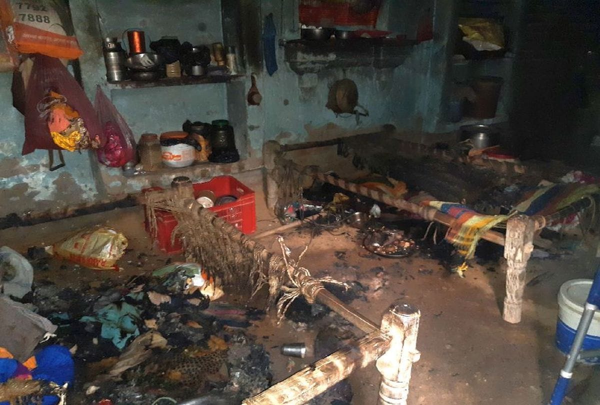 old couple commits suicide due to financial crisis mathura